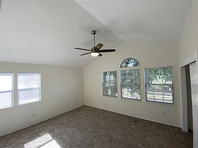 725 Kiley Ave #1 — Photo 6
