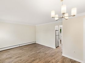 Kenwood Apartments