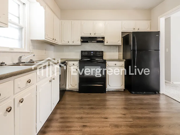 3909 S Berry Ln — Photo 5