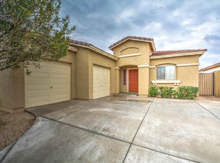 885 E Madeline Dr, Chandler, AZ 85225