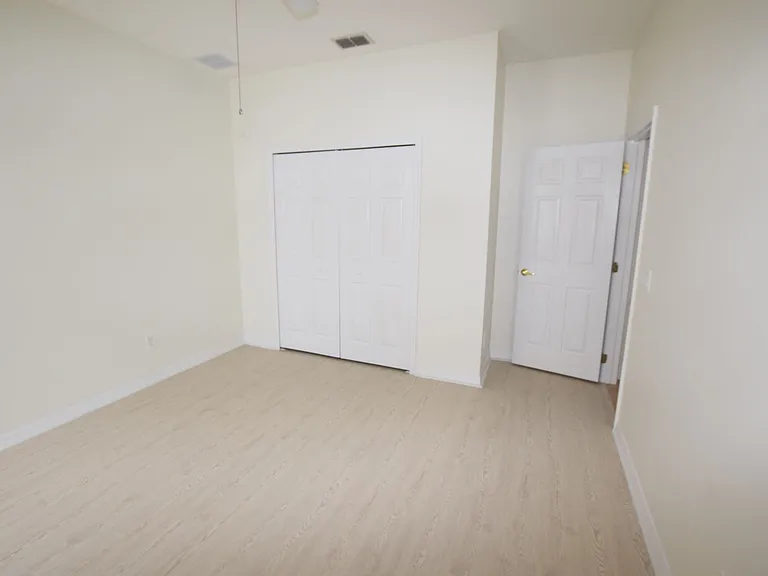 2604 Lutza Way — Photo 27
