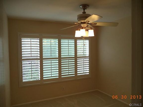 4th image of 307 N Singingwood St Unit 34