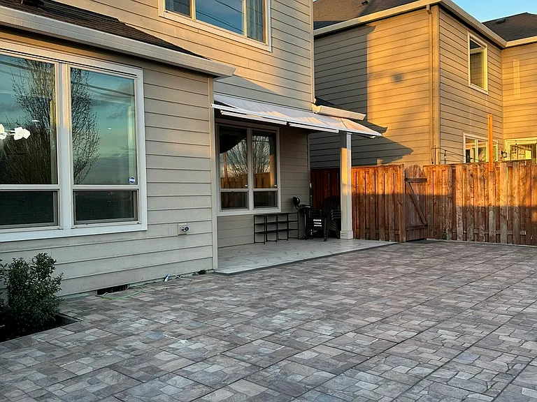 16082 NW Ashfield Dr — Photo 26