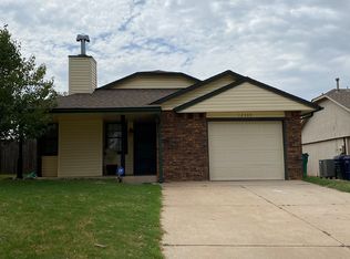 12303 SW 14th St, Yukon, OK 73099