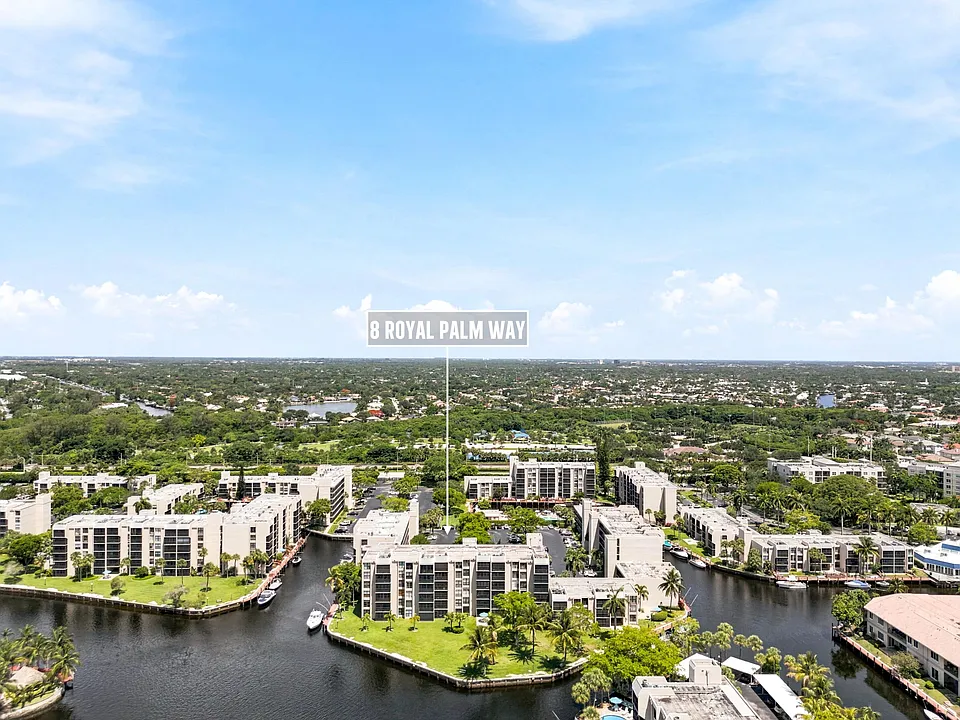 8 Royal Palm Way #3020