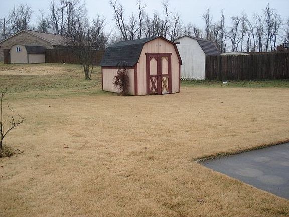 3rd image of 4707 Burstone Ct