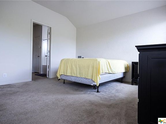 5th image of 502 Capistrano Dr
