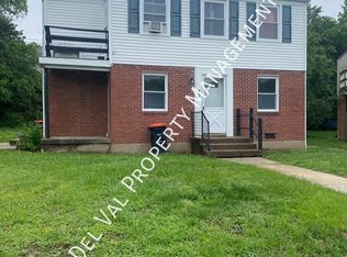 213 Gray St FLOOR 1, Chester, PA 19013