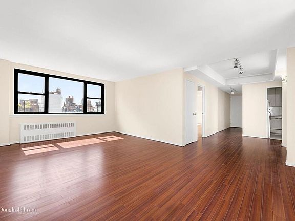 5th image of 351 E 57th St #20A