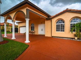 13301 SW 206th Ter, Miami, FL 33177