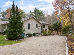 15 Parlowtown Rd #A, Marion, MA 02738