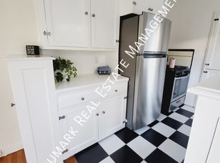 3208 Rowena Ave, Los Angeles, CA 90027