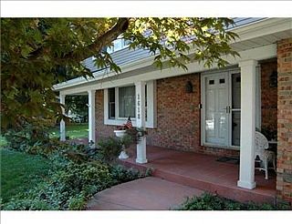 3rd image of 1618 Kerry Ct