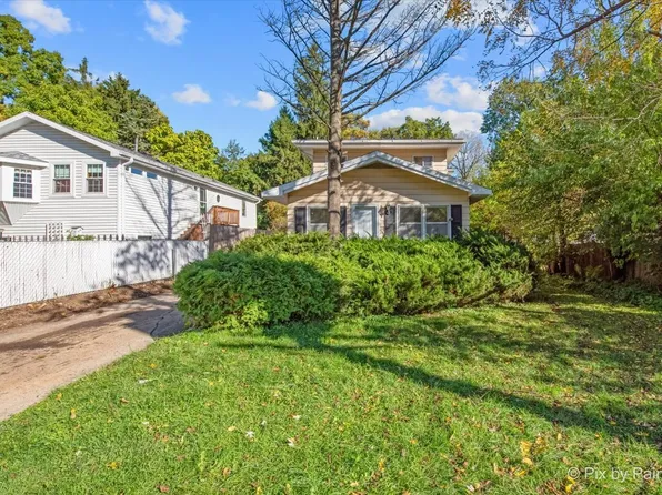 37033 N Parma Ave, Lake Villa, IL 60046