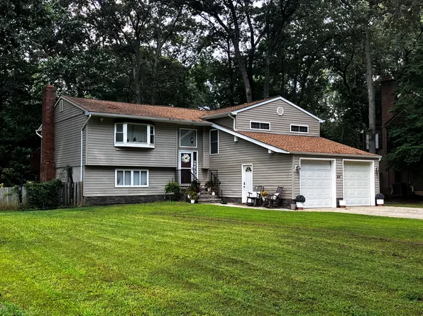 209 Oak Ave, Severna Park, MD 21146