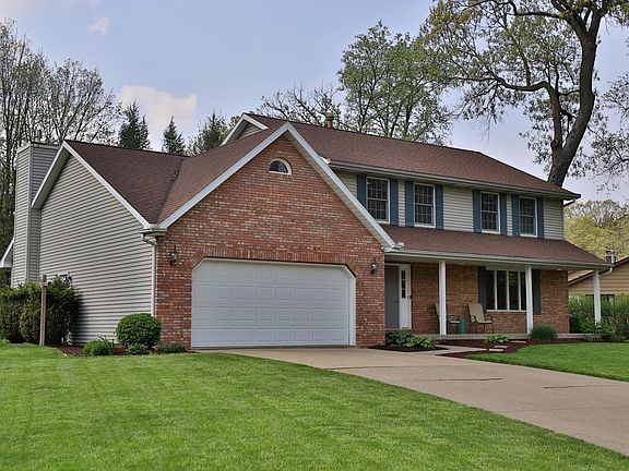 3rd image of 11023 N Tall Oaks Ln