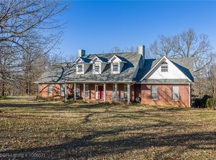1901 Red Brown Pl, Greenwood, AR 72936