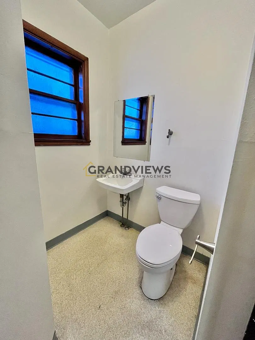 2 bed, 900 sqft, $925 — Photo 4