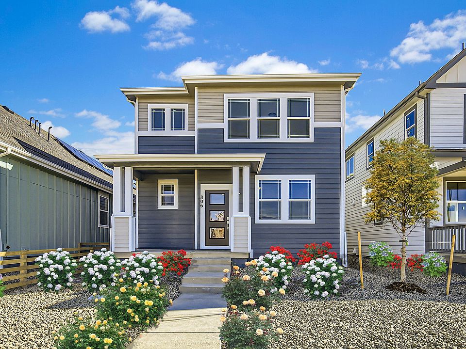 1st image of 806 Emmerson Blvd