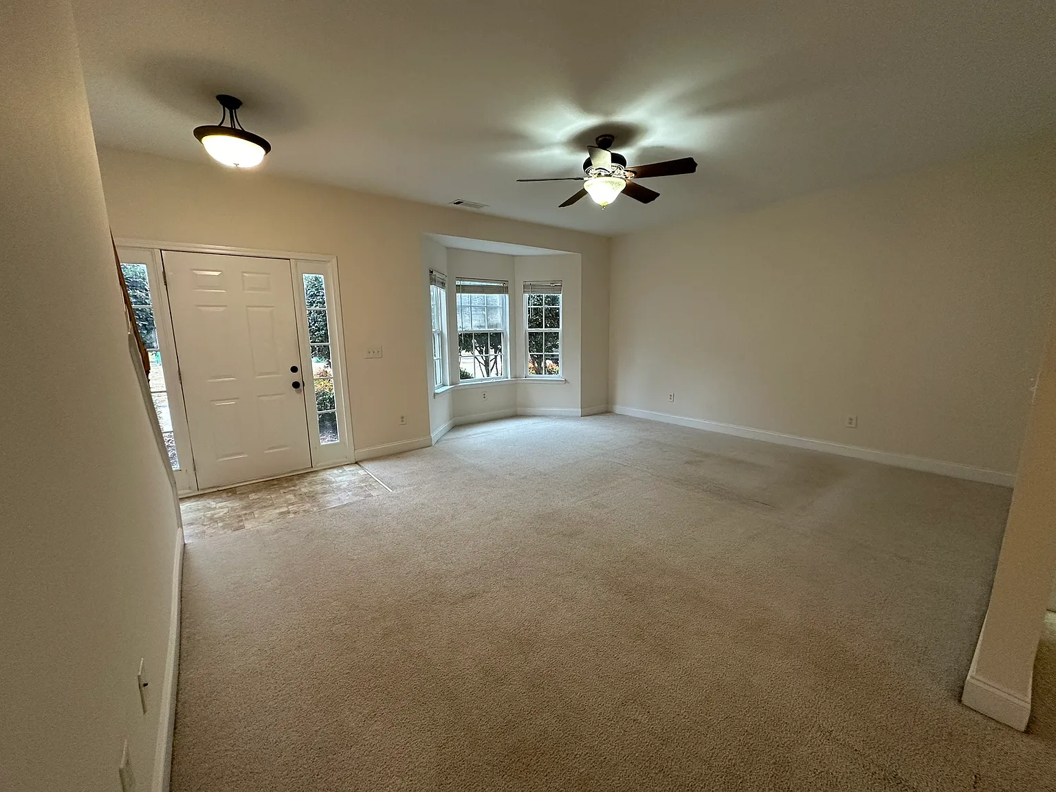 2 bed, 2.5 bath, 1400 sqft, $1,495 — Photo 4