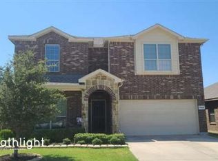 3928 Cloud Cover Rd, Roanoke, TX 76262