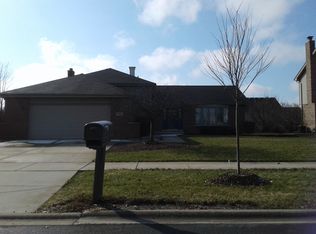 7513 Claremont Dr, Tinley Park, IL 60477