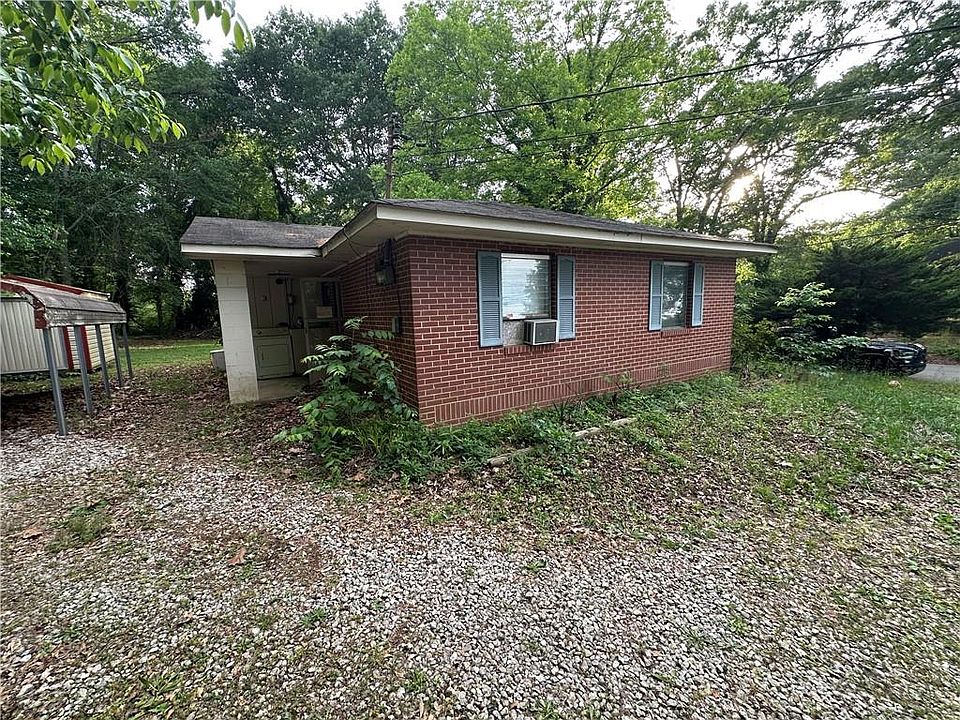 1st image of 280 Crescent Dr