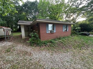 280 Crescent Dr, Gainesville, GA 30501