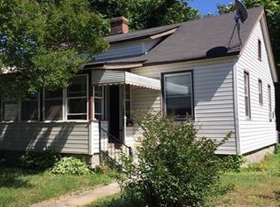 710 E Poythress St, Hopewell, VA 23860