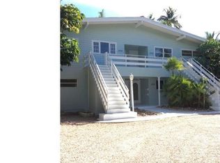 1506 Blue Point Ave, Naples, FL 34102