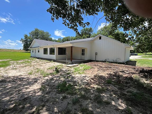 3rd image of 13049 N County Road 3400