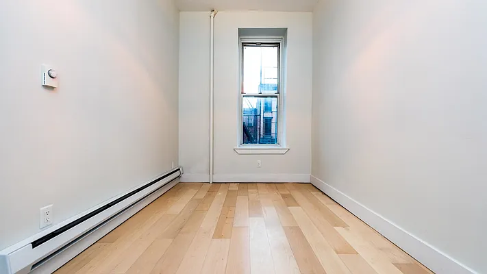 Rented by Nooklyn NYC LLC | media 26