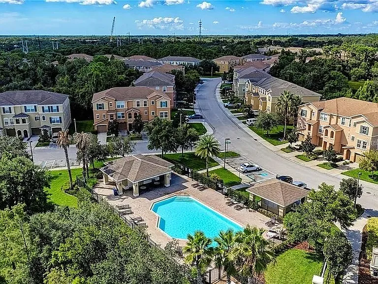 8666 Majestic Elm Ct — Photo 1