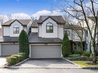 51 Brookridge Rd, New Rochelle, NY 10804