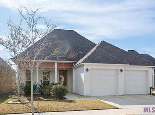 8344 Valencia Ct, Baton Rouge, LA 70820
