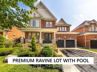 3 Covington Dr, Whitby, ON L1M2K4