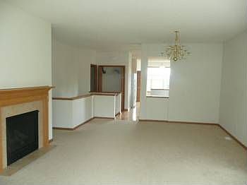 2nd image of 10754 Thone Rd