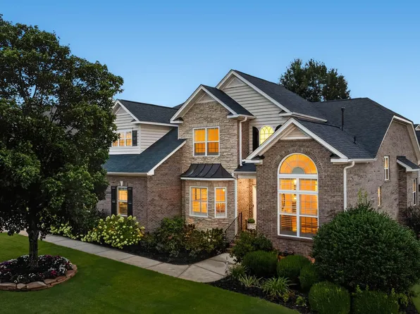 107 Gladstone Way, Greer, SC 29650