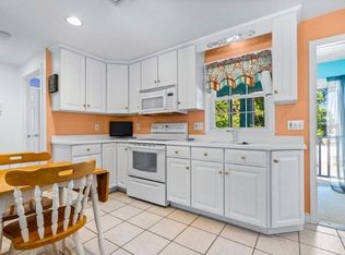 14 Moreland Ave, Braintree, MA 02184