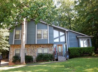 640 Timbergrove Dr SW, Atlanta, GA 30331