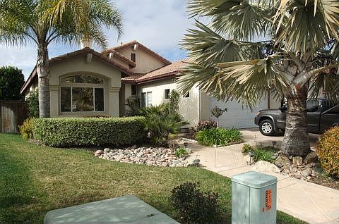 1st image of 714 Bel Air Dr W