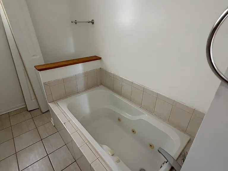 2313 W Harrison St #1 — Photo 7