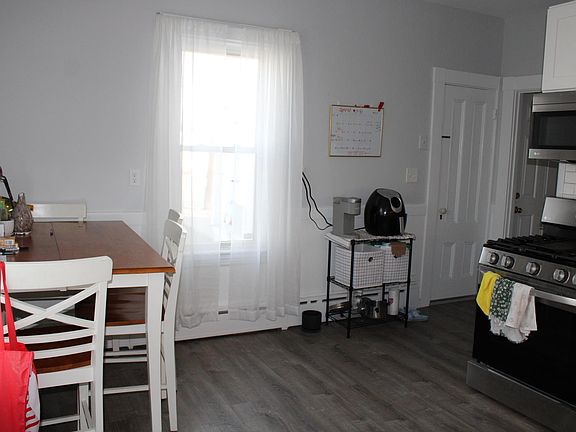 4th image of 156 River St Suite 1