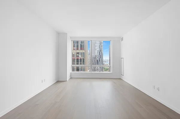 Rented by Oxford Property Group | media 8