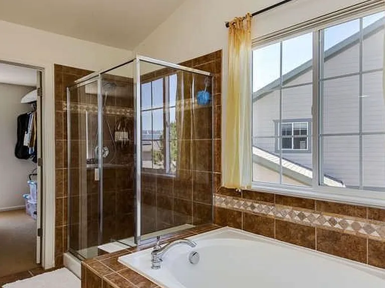1546 S Gold Bug Cir — Photo 5