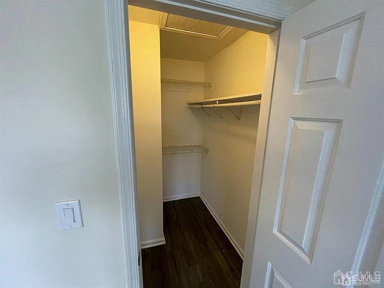 297 Cozzens Ct — Photo 13