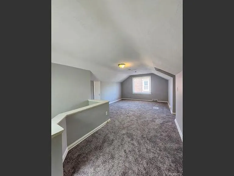 11689 Wayburn St — Photo 14