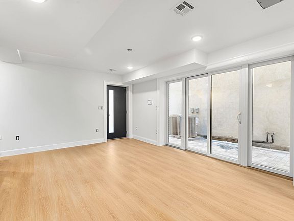 4th image of 192 Cambridge Ave #5