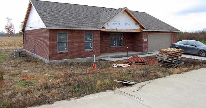 2nd image of 243 Coates Ct