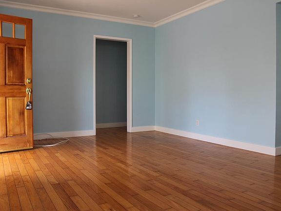 5th image of 219 16th St